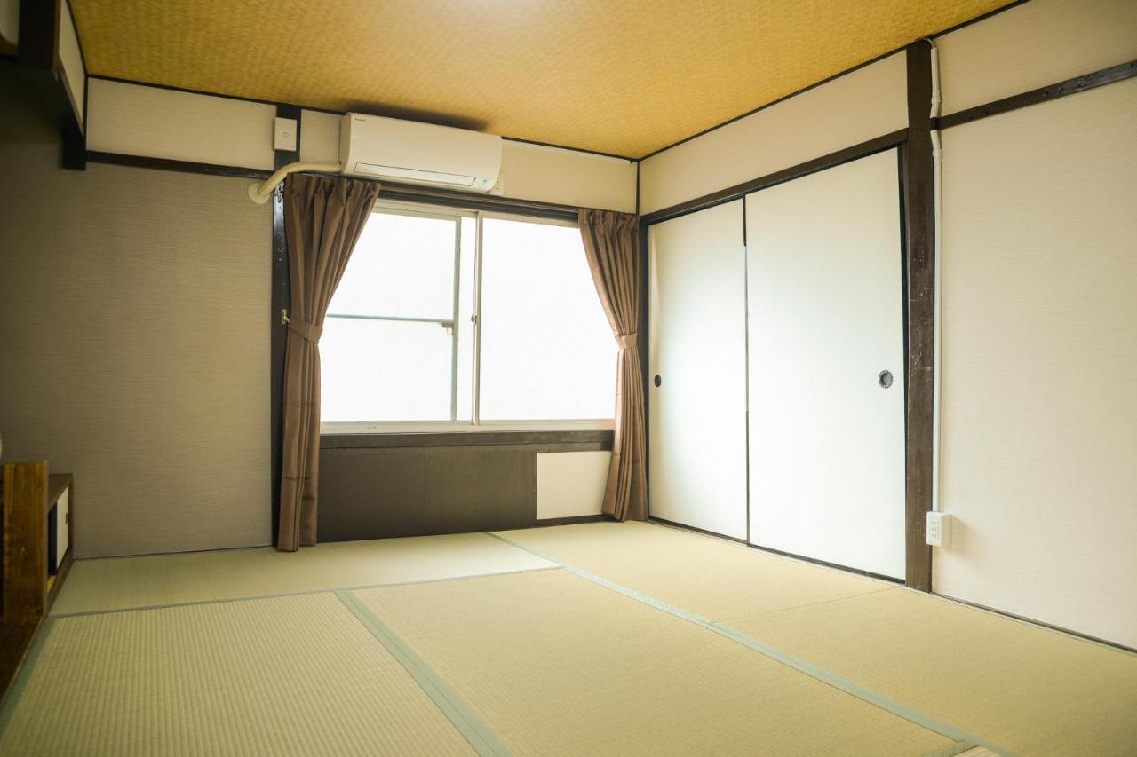 Nishioji Fukuro 西大路梟 Villa Kiotó Kültér fotó