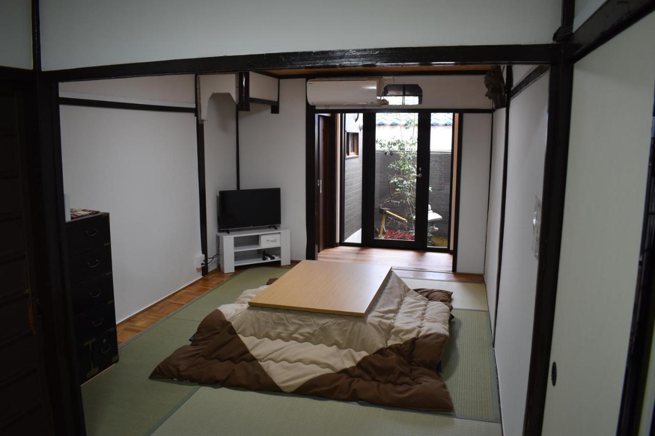 Nishioji Fukuro 西大路梟 Villa Kiotó Kültér fotó